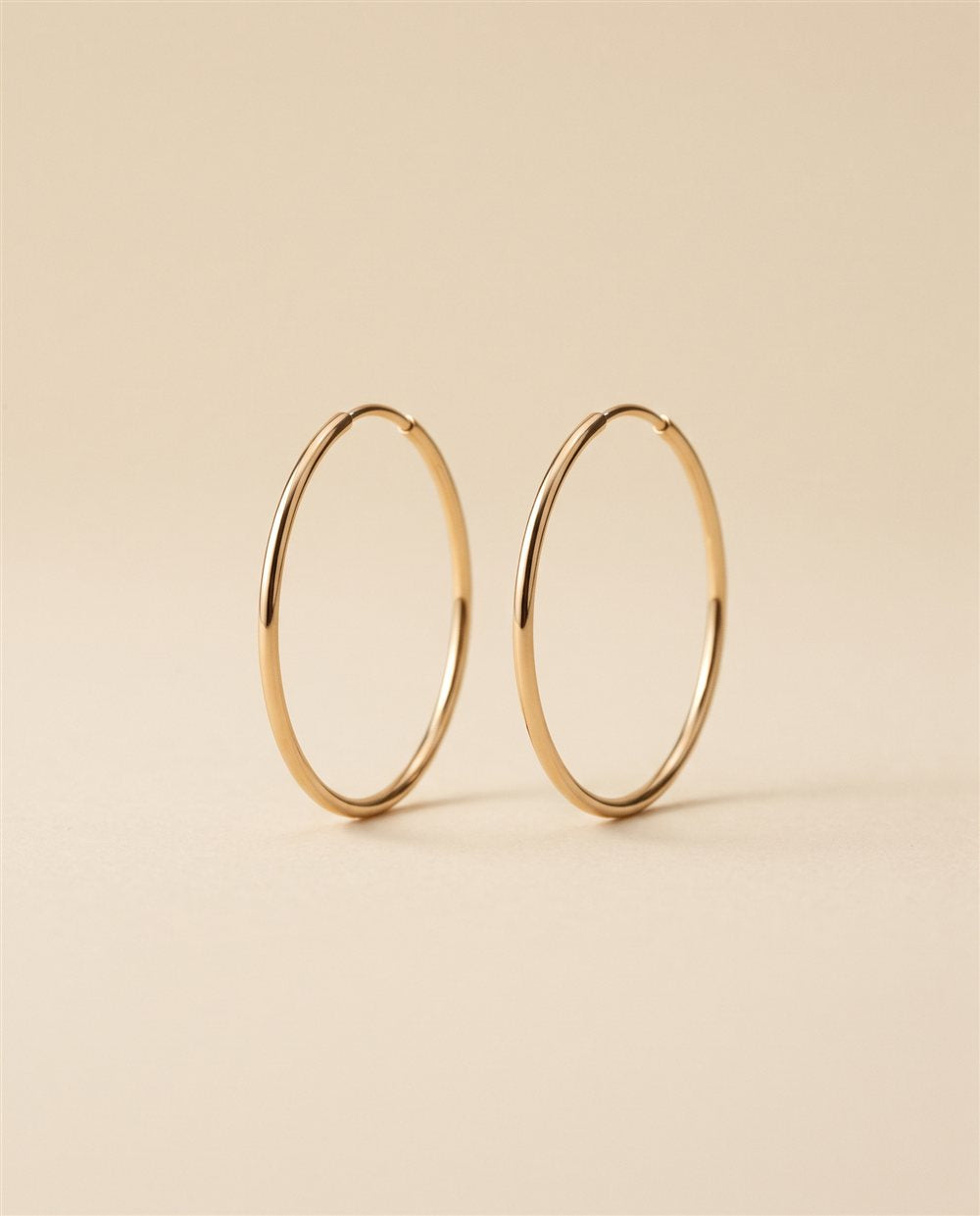 Aros Huggie Oro